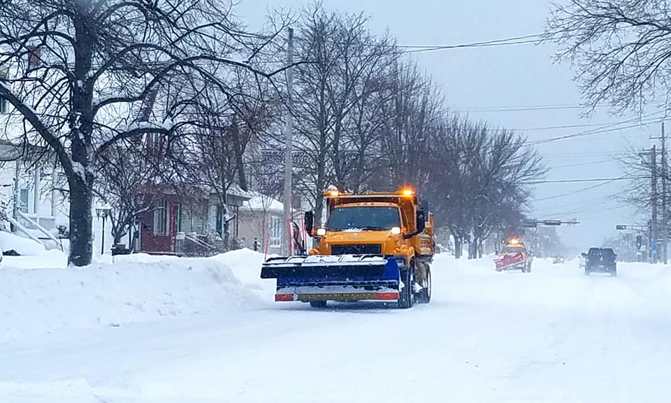 PUBLIC NOTICE SIDEWALK SNOW & ICE REMOVAL Two Rivers Wisconsin